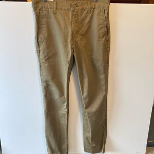 Levi’s Chinos
